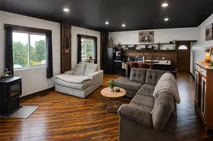 109 N Monroe St, Nashville, OH 44661 - Photo 7