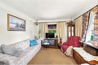 265 E 317th Street, Willowick, OH 44095 - Photo 23