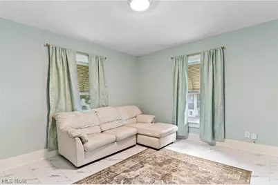 777 Montana Avenue, Akron, OH 44314 - Photo 5