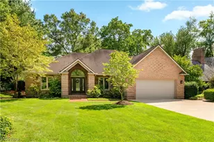 6 Auburn Ave SE, Canton, OH 44709 - Photo 1