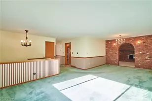 1170 N Plainview Dr, Copley, OH 44321 - Photo 3