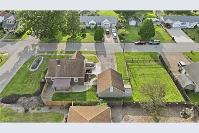 571 Wesleyan Avenue, Barberton, OH 44203 - Photo 5