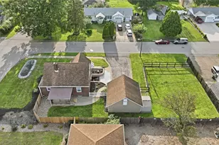 571 Wesleyan Ave, Barberton, OH 44203 - Photo 5