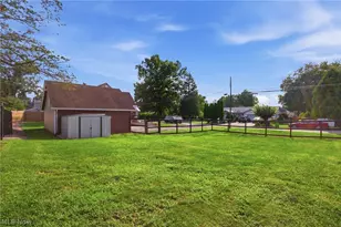 571 Wesleyan Ave, Barberton, OH 44203 - Photo 45