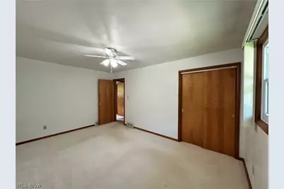 128 Starvaggi Drive, Weirton, WV 26062 - Photo 11