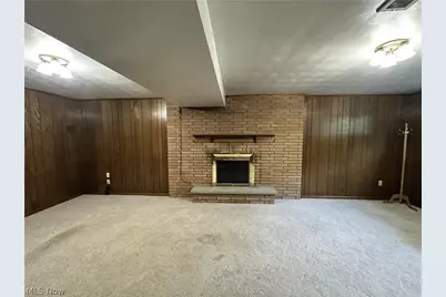 128 Starvaggi Drive, Weirton, WV 26062 - Photo 15