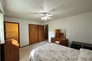 128 Starvaggi Dr, Weirton, WV 26062 - Photo 9