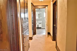 1030 W 9th St, Lorain, OH 44052 - Photo 25