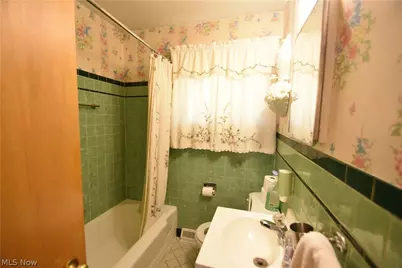 3830 Timothy Lane, Youngstown, OH 44511 - Photo 15