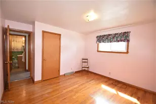 3830 Timothy Ln, Youngstown, OH 44511 - Photo 9