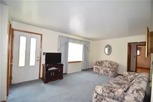 3830 Timothy Ln, Youngstown, OH 44511 - Photo 3