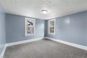 594 Columbia Ave, Akron, OH 44310 - Photo 17