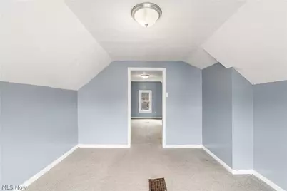 594 Columbia Avenue, Akron, OH 44310 - Photo 25