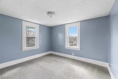 594 Columbia Avenue, Akron, OH 44310 - Photo 19