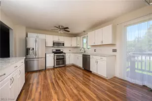 5326 Hillsboro Ave SE, Canton, OH 44707 - Photo 9