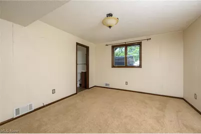 5326 Hillsboro Avenue SE, Canton, OH 44707 - Photo 19