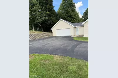 60 Woods Boulevard, Leetonia, OH 44431 - Photo 3