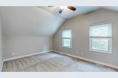 3004 Monroe Avenue, Loveland, OH 44113 - Photo 33