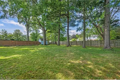 1469 Lilly Lane, Alliance, OH 44601 - Photo 37