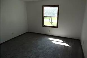 167 Maple St, Jefferson, OH 44047 - Photo 13