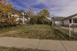 861 Lakeview Rd, Loveland, OH 44108 - Photo 1
