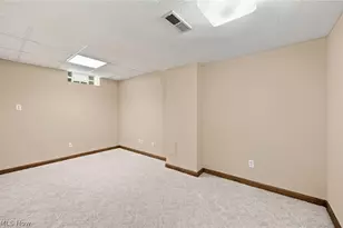 29008 Uxbridge Dr, Willowick, OH 44095 - Photo 29
