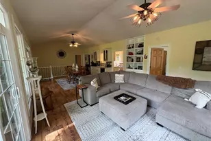 197 Ashtabula Point, Roaming Shores, OH 44084 - Photo 11