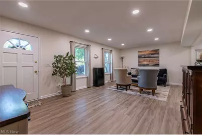 419 Ridgewood Drive, Eastlake, OH 44095 - Photo 5
