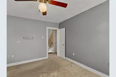 2472 4th Street, Cuyahoga Falls, OH 44221 - Photo 17