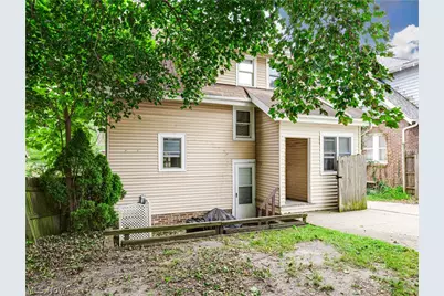 2472 4th Street, Cuyahoga Falls, OH 44221 - Photo 3
