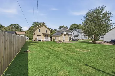 324 Tuscarawas Avenue NW, Brewster, OH 44613 - Photo 43