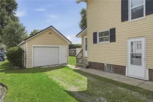324 Tuscarawas Ave NW, Brewster, OH 44613 - Photo 41
