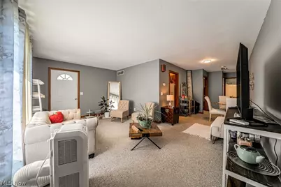 8250 Broadmoor Road, Mentor, OH 44060 - Photo 15