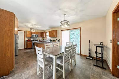 8000 N Oak Tree Drive, Lorain, OH 44053 - Photo 13