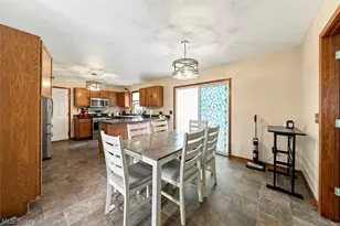 8000 N Oak Tree Dr, Lorain, OH 44053 - Photo 13