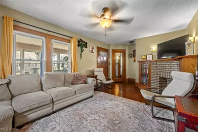 173 25th Street NW, Barberton, OH 44203 - Photo 9