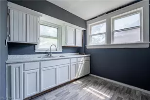 757 Baird St, Akron, OH 44306 - Photo 13