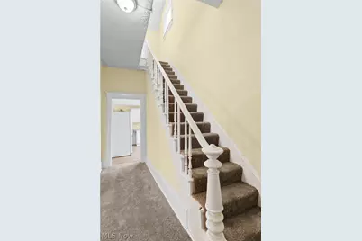1024 Rex Avenue NE, Canton, OH 44704 - Photo 5