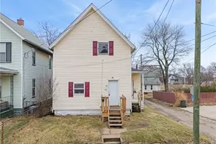 1024 Rex Ave NE, Canton, OH 44704 - Photo 1