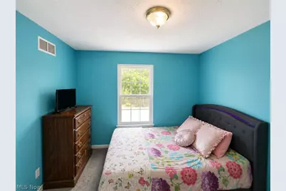 12910 Bennington Avenue, Loveland, OH 44135 - Photo 29