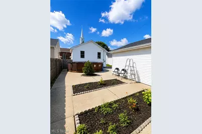 12910 Bennington Avenue, Loveland, OH 44135 - Photo 25