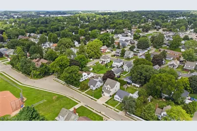335 Harmon Street SW, North Canton, OH 44720 - Photo 39