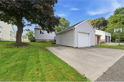 335 Harmon Street SW, North Canton, OH 44720 - Photo 33