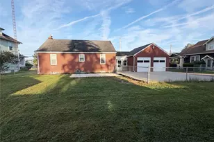 706 Broad Ave NW, Canton, OH 44708 - Photo 5