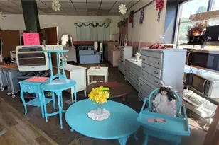 302 N 4th St, Toronto, OH 43964 - Photo 9
