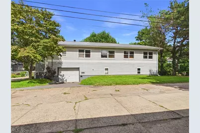 712 Marietta Lane, Marietta, OH 45750 - Photo 1