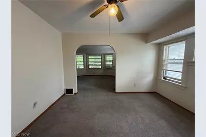 1605 Larchmont Avenue, Oakwood, OH 44107 - Photo 13