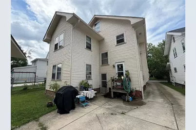 1605 Larchmont Avenue, Oakwood, OH 44107 - Photo 27