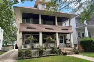 1605 Larchmont Ave, Oakwood, OH 44107 - Photo 1