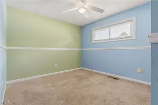 9103 Cranbrook Dr, Northfield Village, OH 44067 - Photo 15
